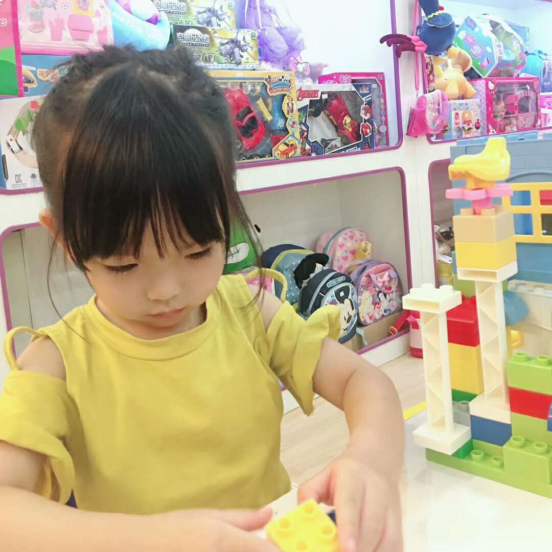 亲子智慧家益智玩具体验店让童年更加无忧无虑！