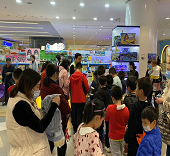 为什么现在越来越多家长喜欢带孩子到益智玩具店里玩？