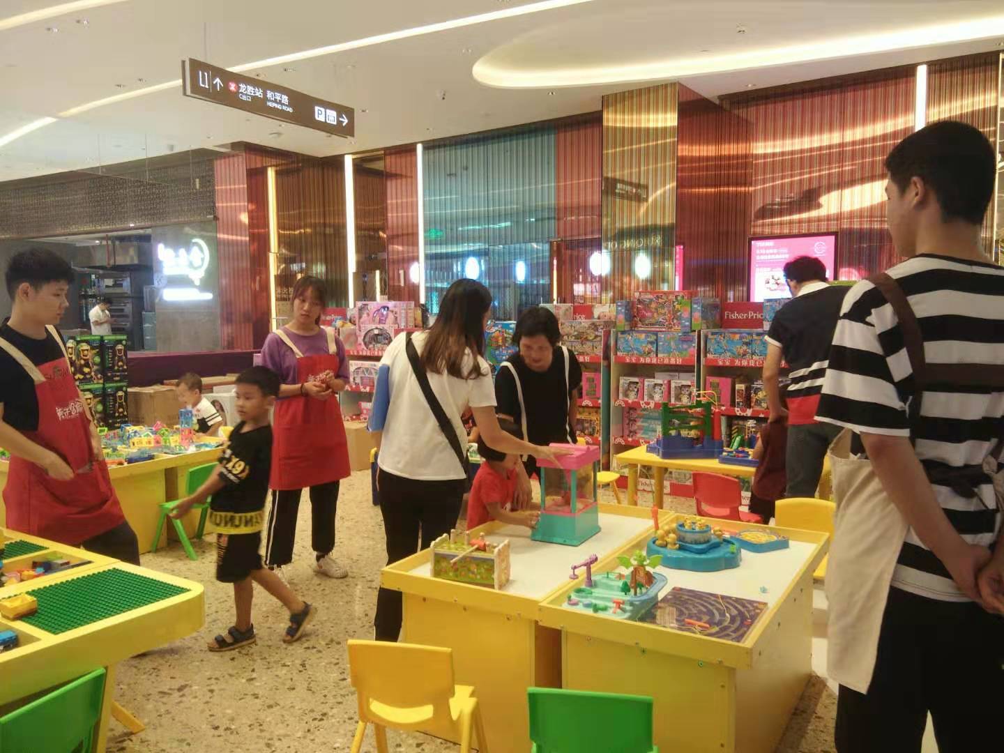亲子智慧家益智玩具连锁店,玩具加盟 亲子智慧家益智玩具连锁店,玩具加盟