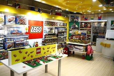 或许你看过很多建议玩具店加盟选址的